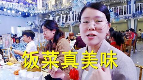 农村小媳妇吃瓜,农村小媳妇的夏日瓜香时光